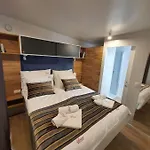 Kamp alanı Mobile Linico Biograd Na Moru