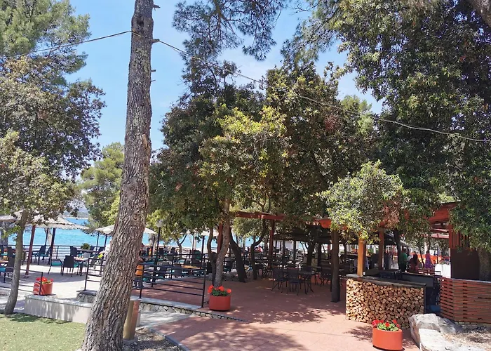 Кемпинг Mobile Linico